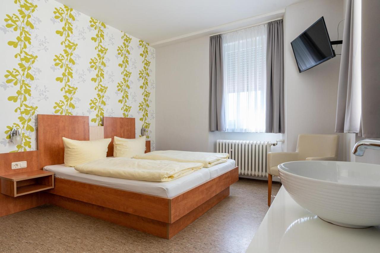 Hotel Krone Ruedesheim Рюдесхайм-на-Рейне Экстерьер фото