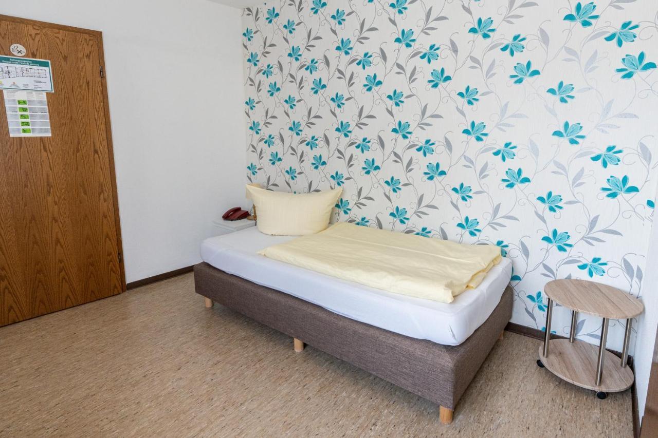 Hotel Krone Ruedesheim Рюдесхайм-на-Рейне Экстерьер фото