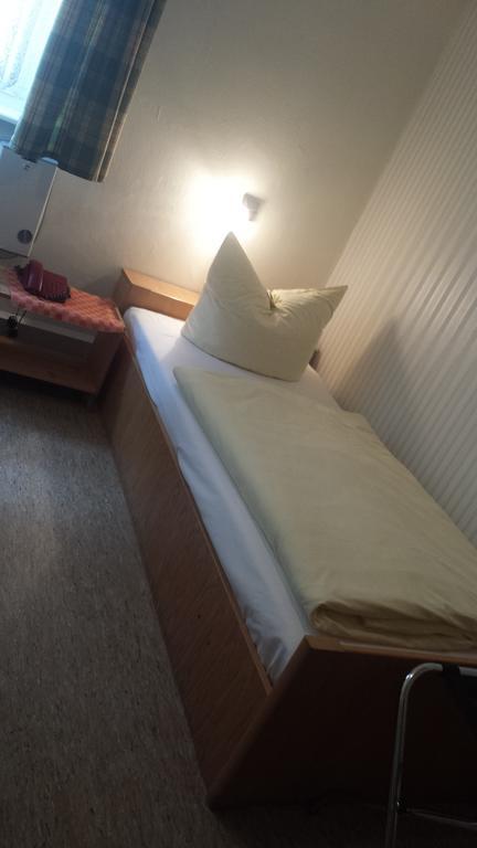 Hotel Krone Ruedesheim Рюдесхайм-на-Рейне Экстерьер фото